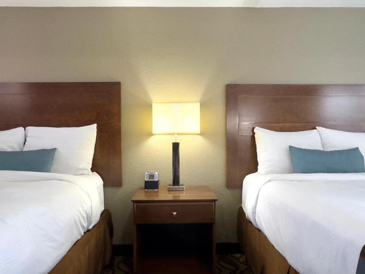 Super 8 By Wyndham Greensburg Ngoại thất bức ảnh